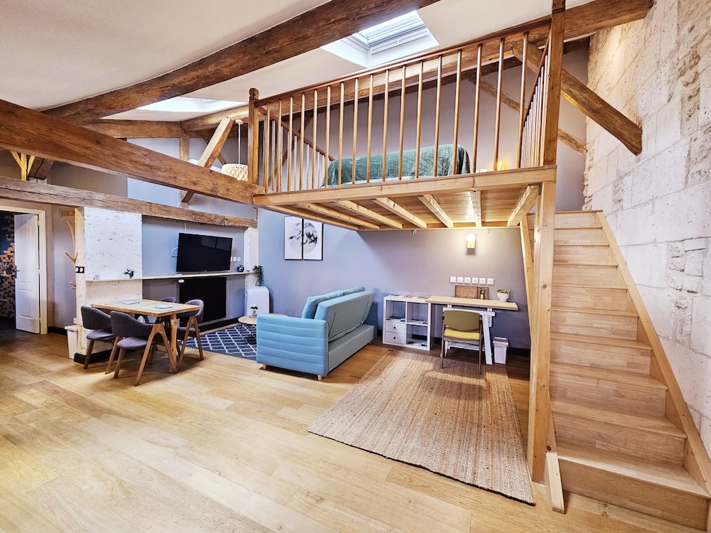 Luxury Apartment (Apt 31) photo 3