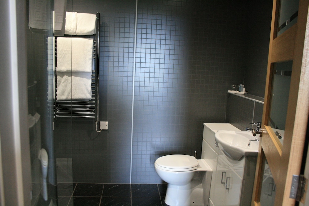 Standard Twin Room, Side Sea View photo 2