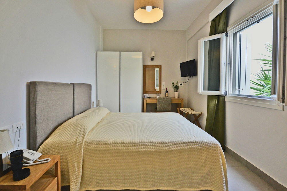 Economy Double or Twin Room