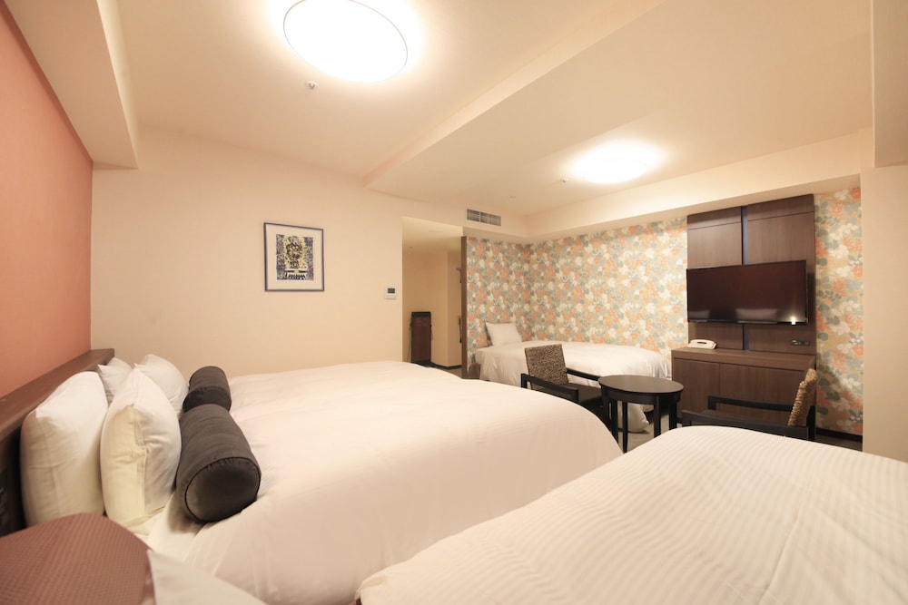 Triple Room, Non Smoking (for 4 occupancy) photo 2