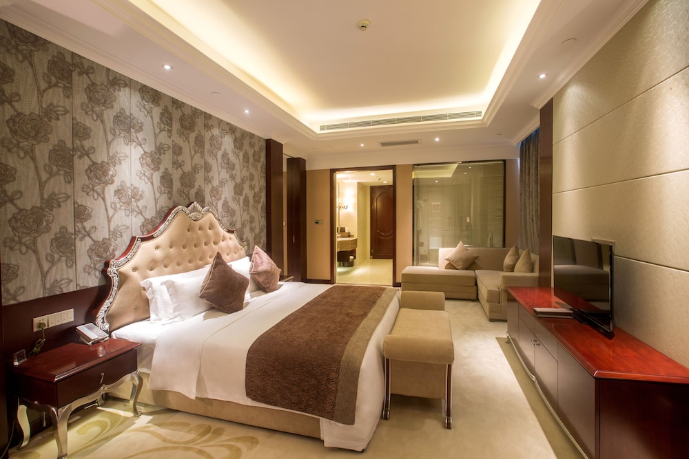 Superior Suite photo 1