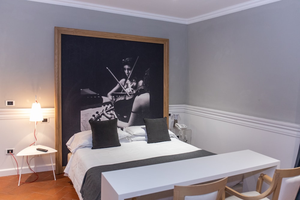 Family Studio Suite photo 3