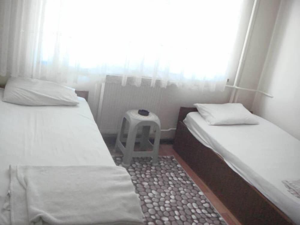 Standard Twin Room photo 1