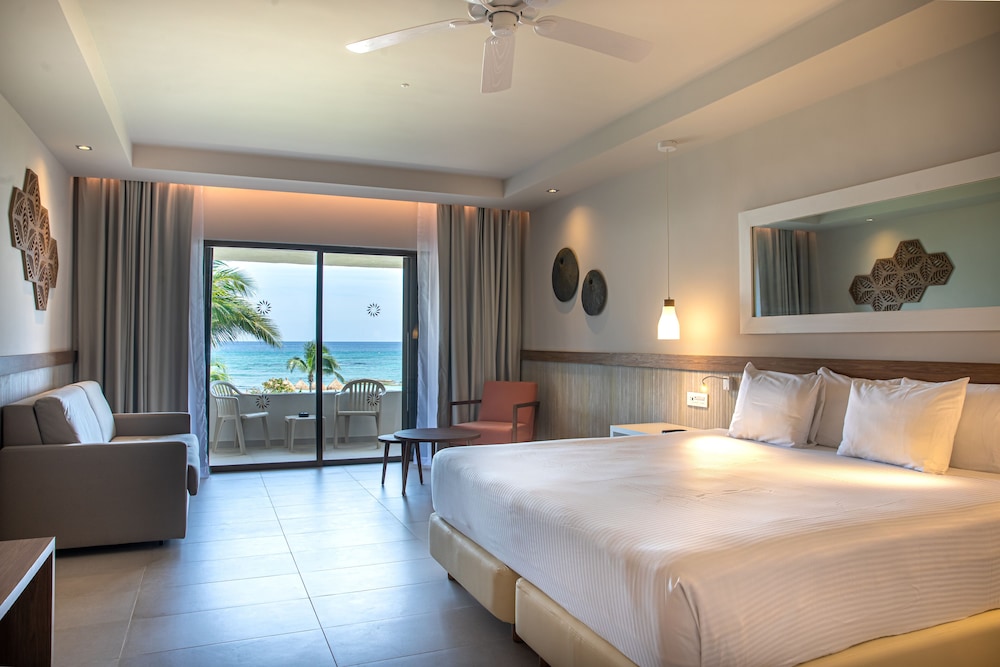 Premium Room, Oceanfront (Superior)