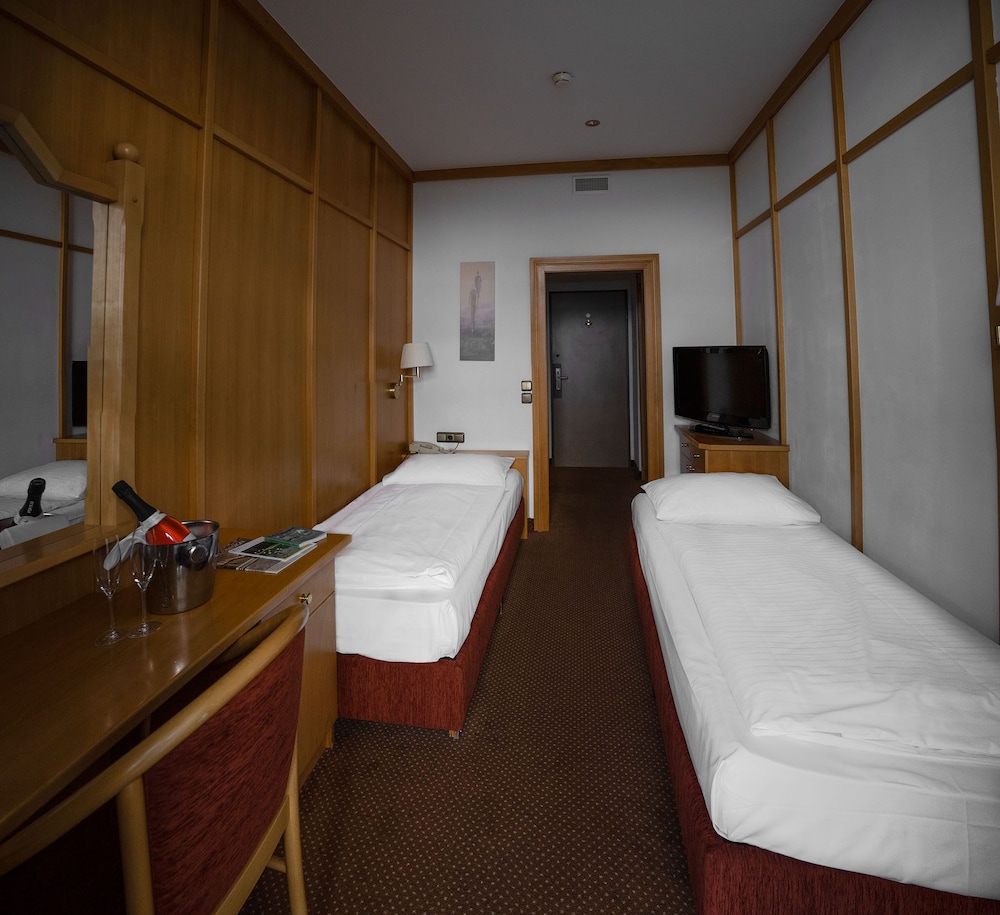 Twin Room photo 2