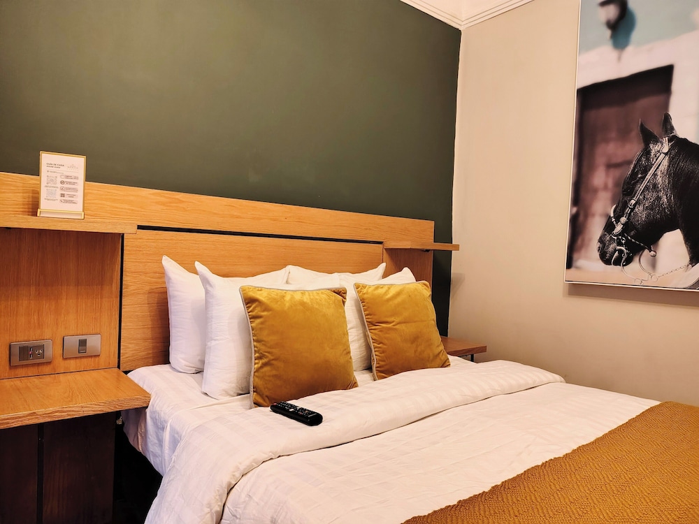 Standard Room, 1 Double Bed, Private Bathroom - Photo 15