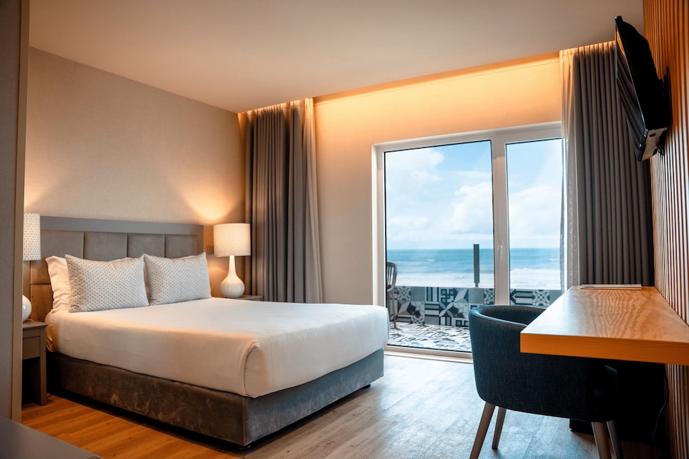 Double or Twin Room, 1 Double or 2 Twin Beds, Balcony, Sea View
