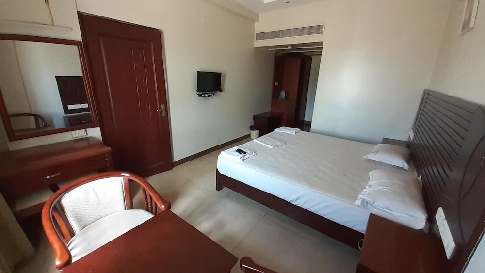 Single Room, Smoking photo 3
