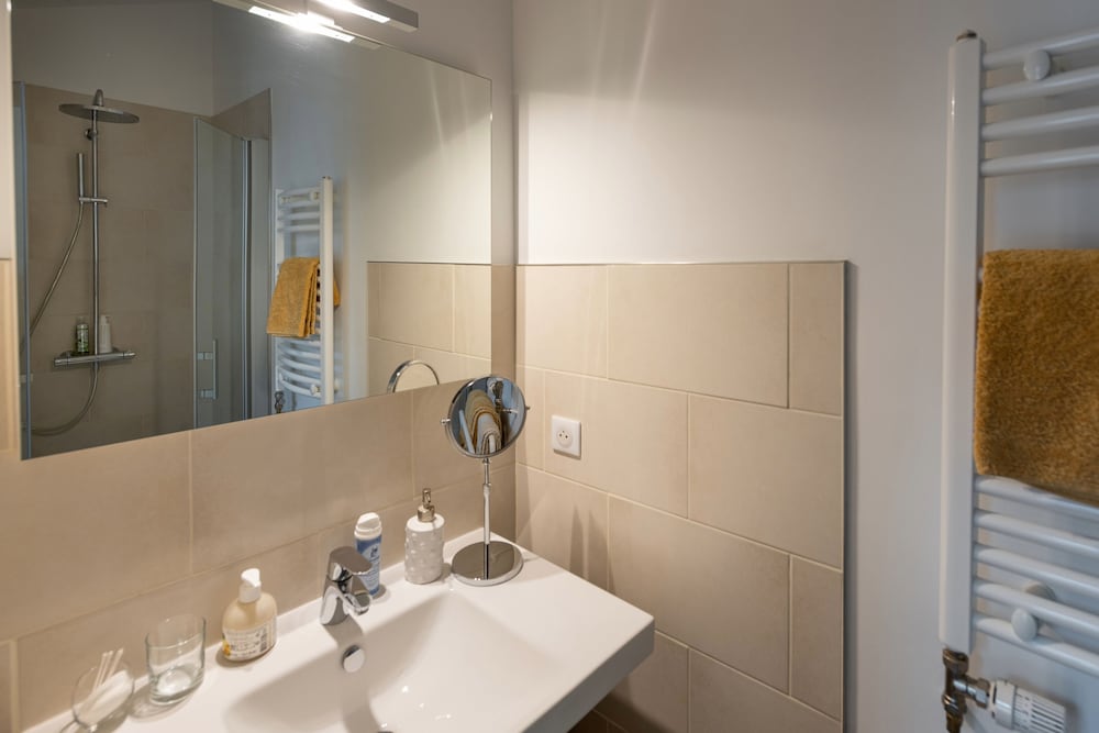 Standard Double or Twin Room photo 2