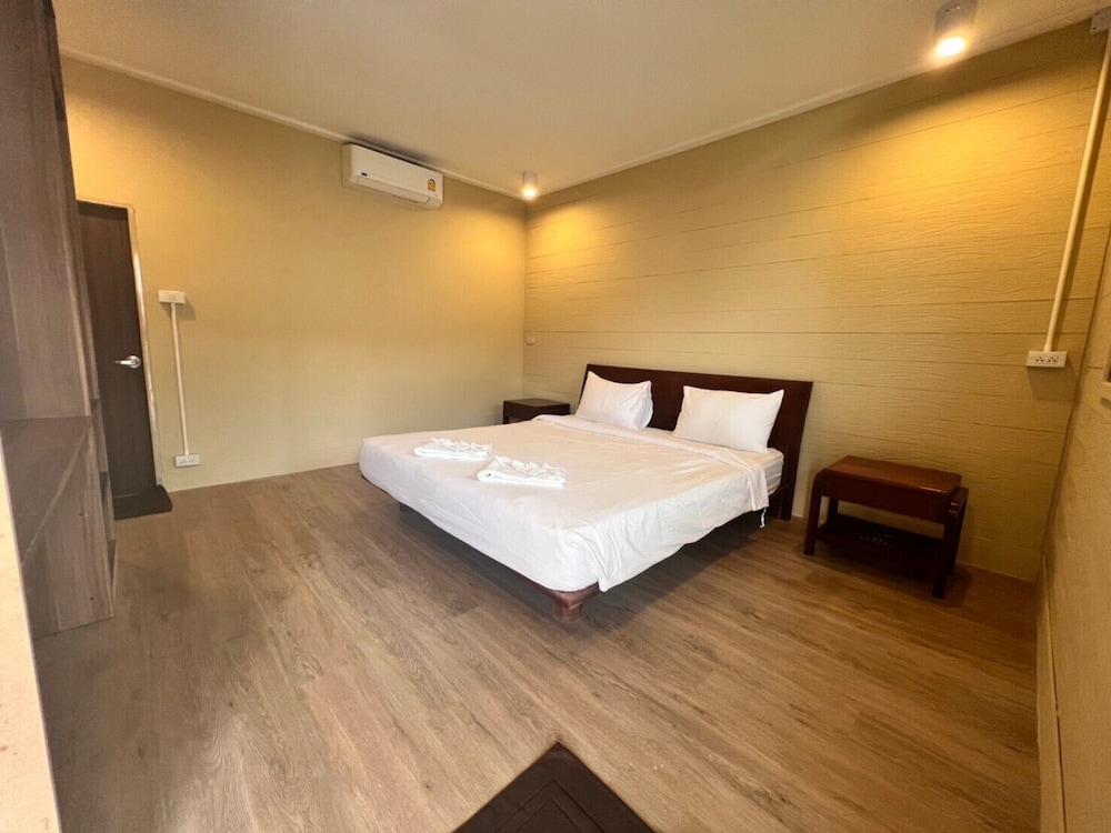 Deluxe Double Room - Photo 5