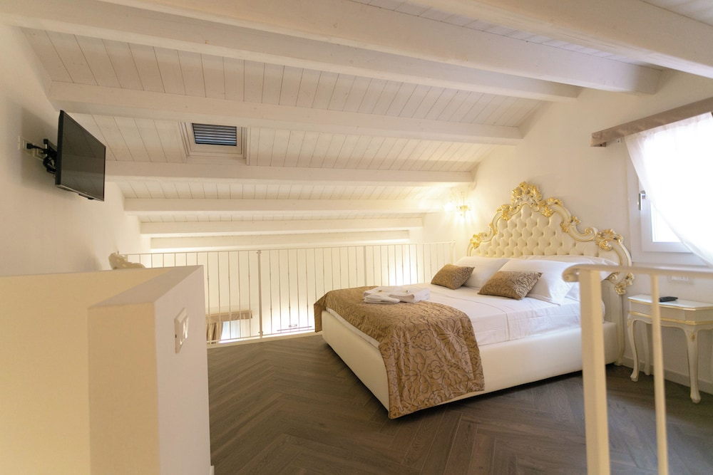 Deluxe Quadruple Room photo 1