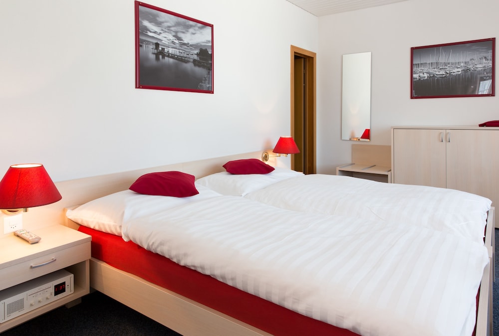 Triple Room - Photo 2