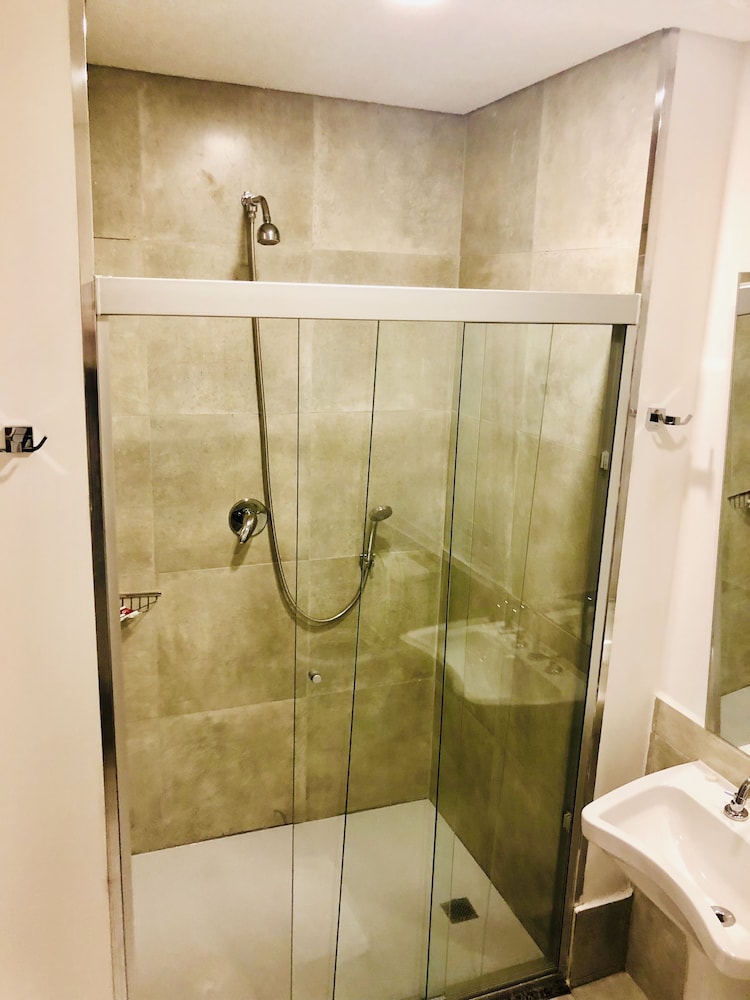 Deluxe Triple Room, Multiple Beds, Accessible, Non Smoking, photo 6