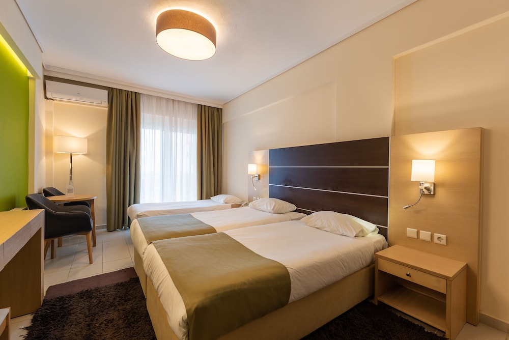 Standard Triple Sea View