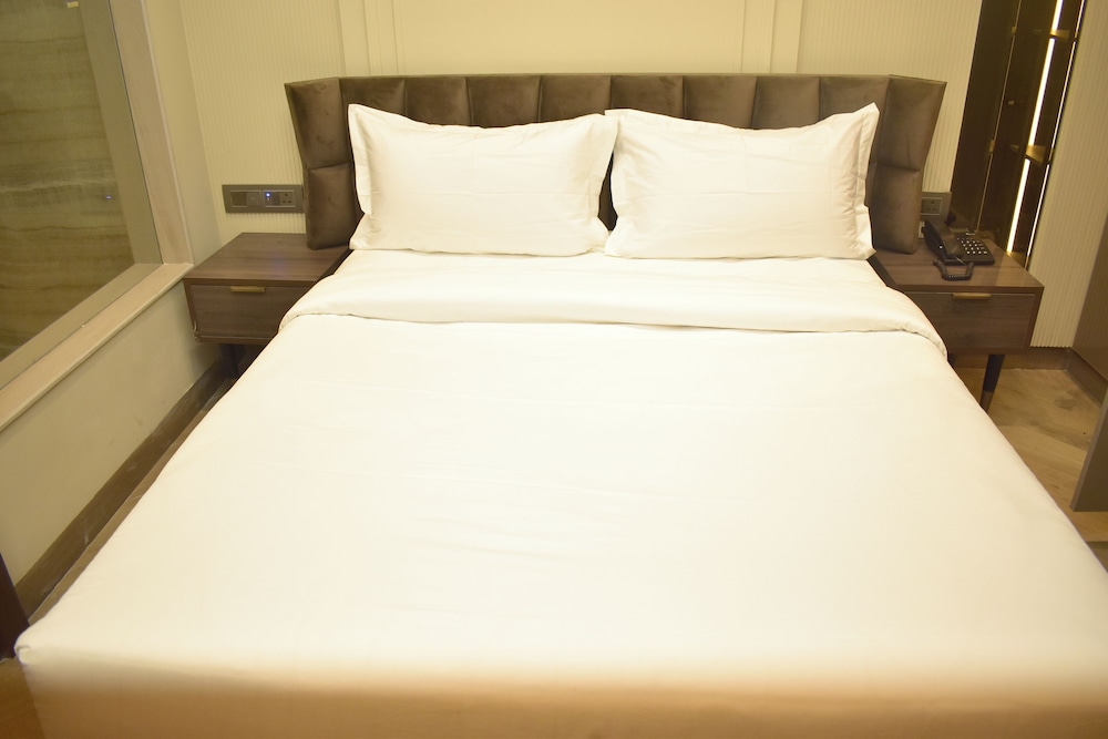 Double Room - Photo 3