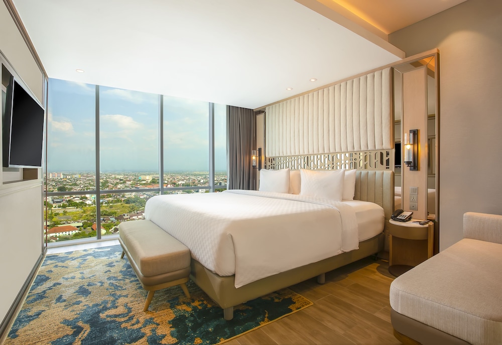 Royal Room