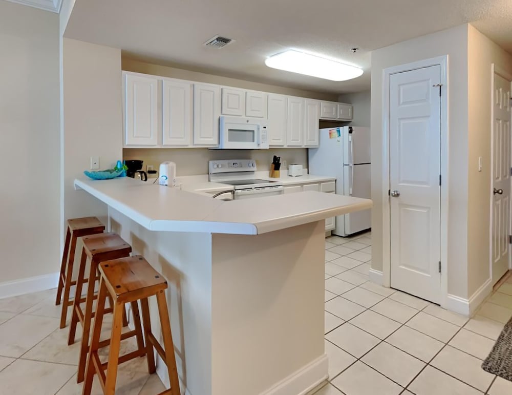 Condo, Multiple Beds, Hot Tub, Ocean View (#902 - No Pets Allowed) photo 3