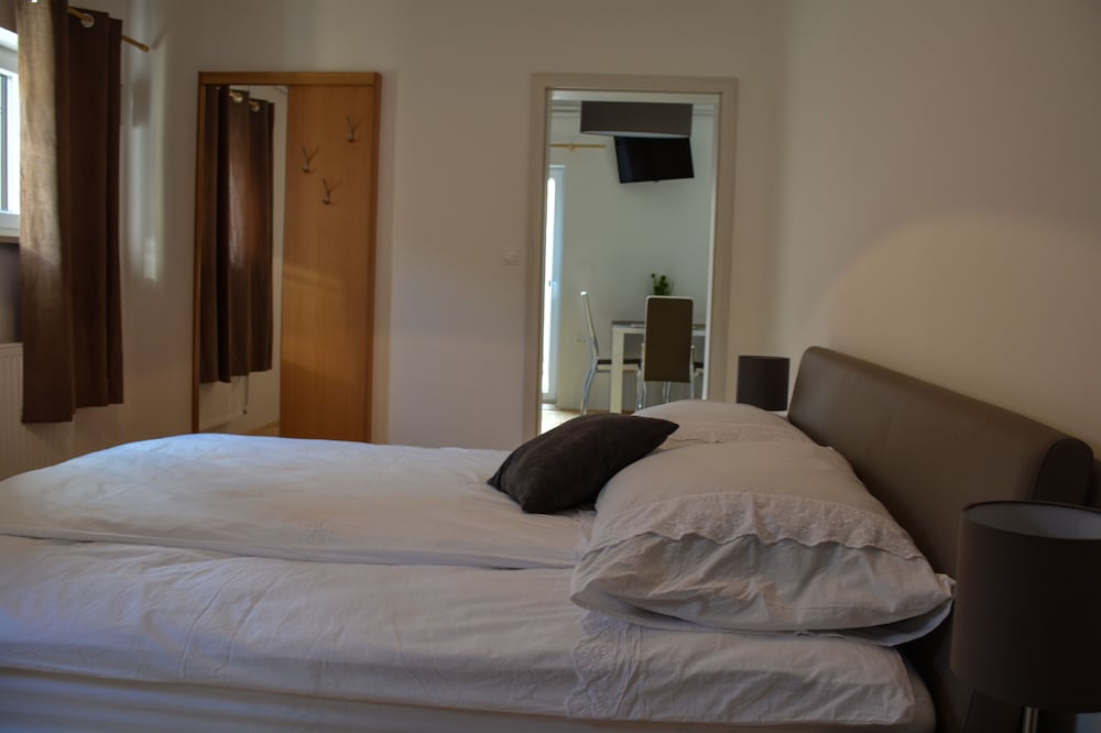 Apartment (Ariel) photo 2
