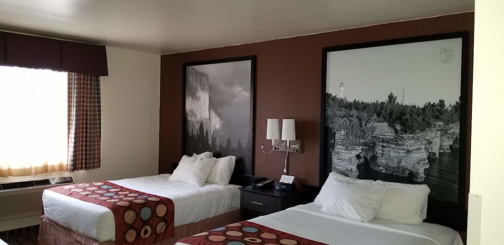 Room, 2 Double Beds, Accessible, Non Smoking (Mobility, Bathtub w/Grab Bars) - Photo 8