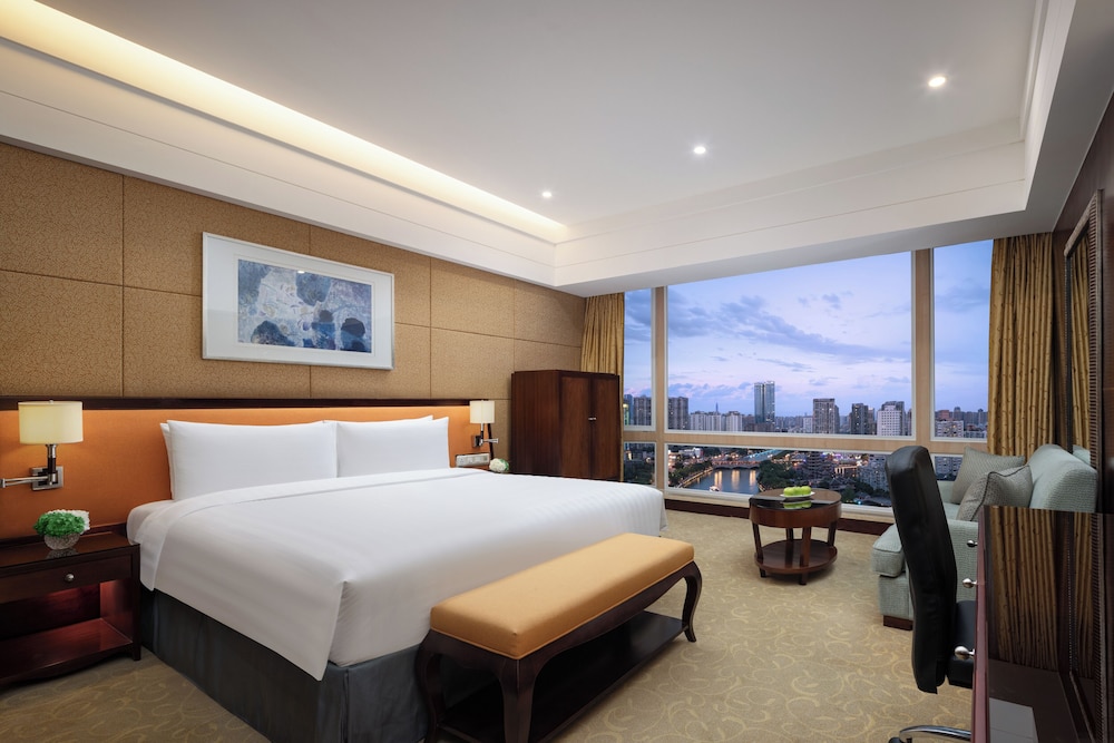 Horizon, Room, 1 King Bed, River View - Photo 1