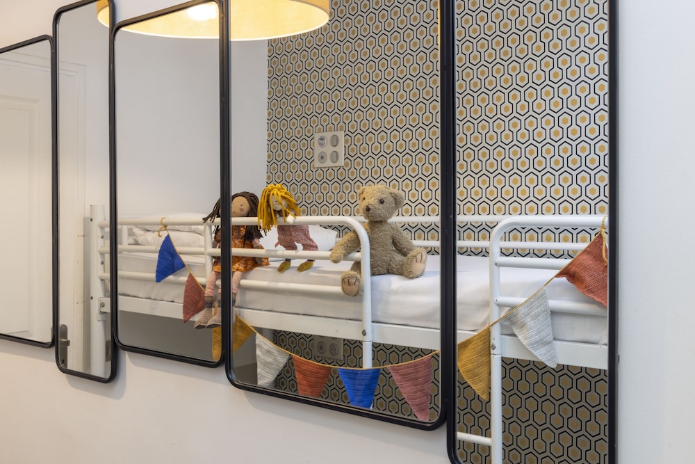Quadruple Room with Balcony and View photo 3