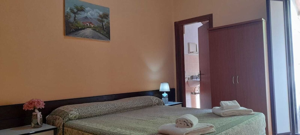 Superior Triple Room, 1 Bedroom, Valley View photo 1