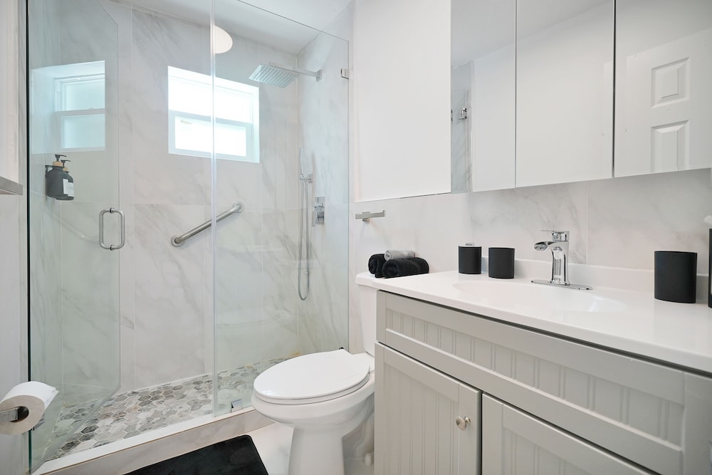Family Townhome photo 2