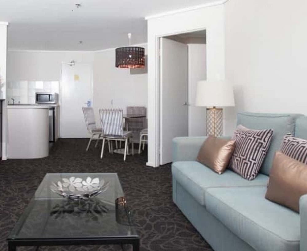 Standard Apartment, 2 Queen Beds, Non Smoking, Balcony (with Sofabed) photo 2
