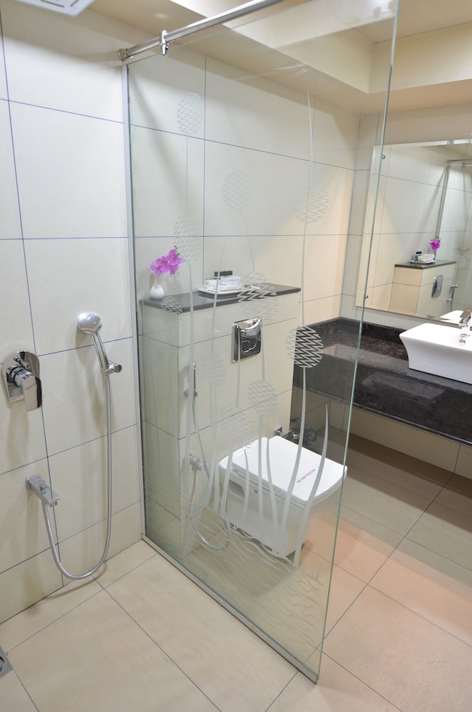 Executive Twin Room, 2 Bedrooms, Accessible, City View photo 2