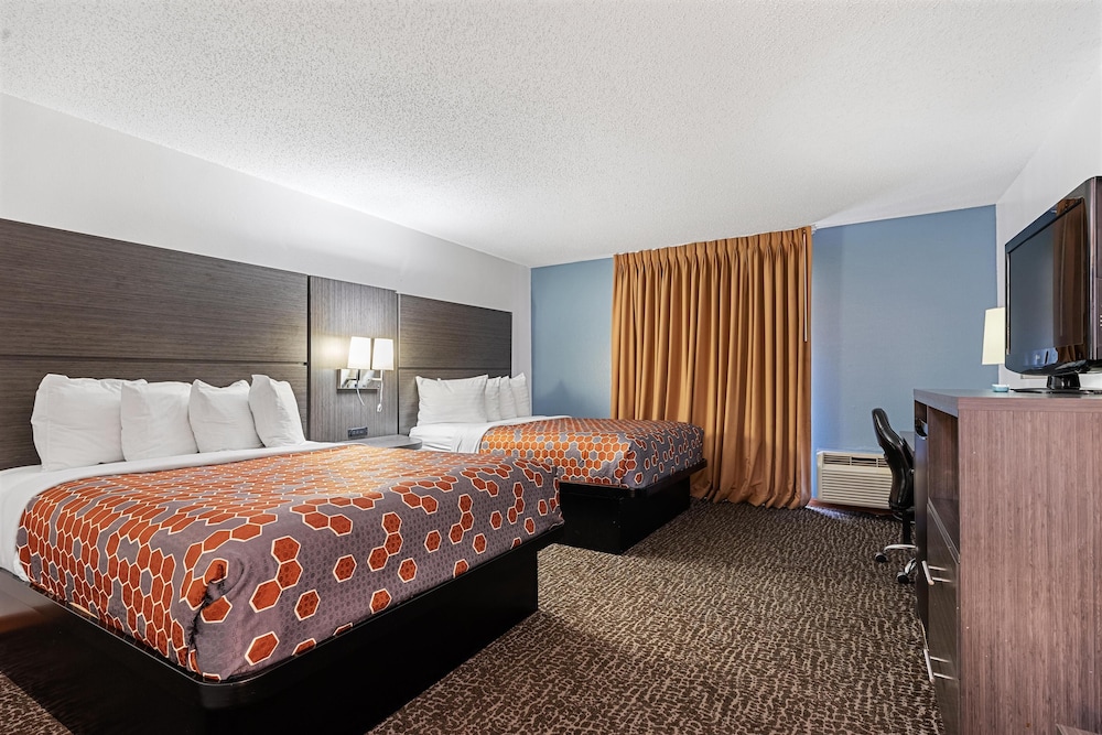 Superior Room, 2 Queen Beds - Photo 2