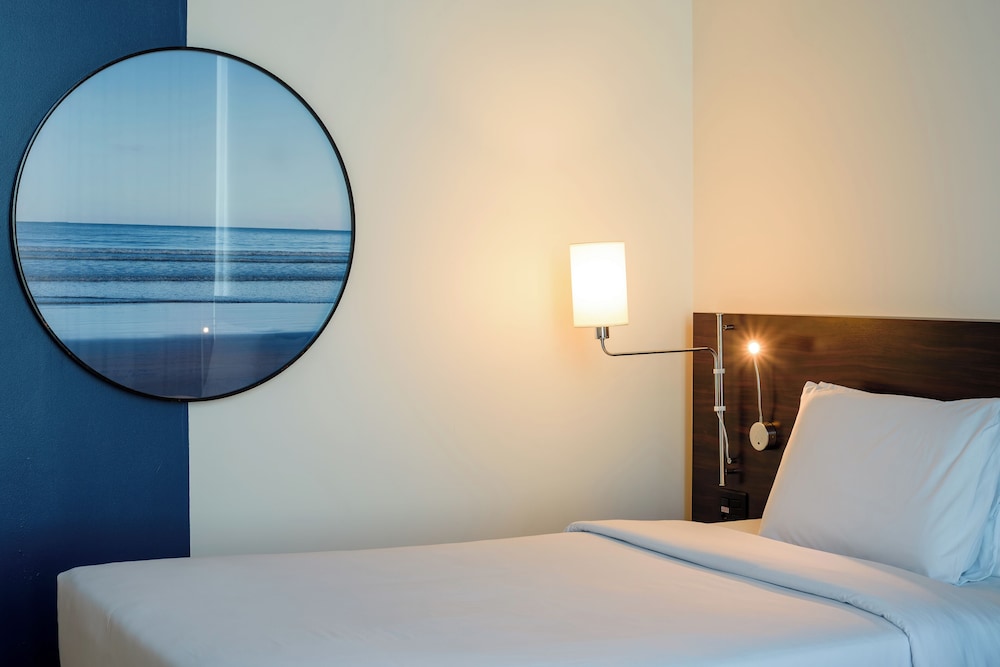 Studio Suite, 1 King Bed, Non Smoking