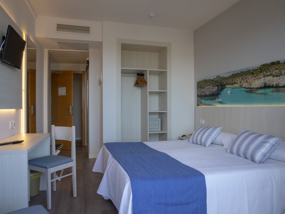 Double Room, Balcony, Garden View (1 adult)