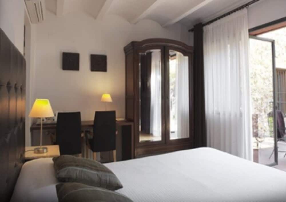 Habitación Doble, Terraza, Vista Jardín (Monasterio)