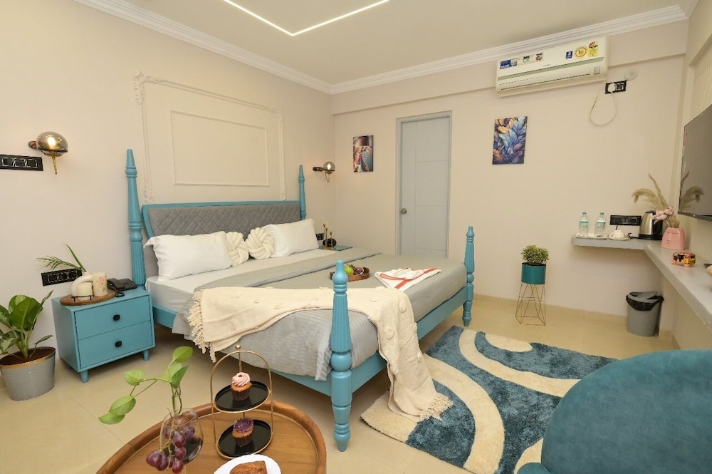 Royal Studio