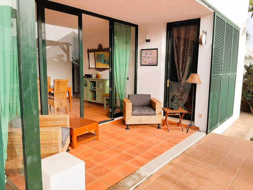 Anana Binisafua Villa With a Pool by the sea, Bild 10