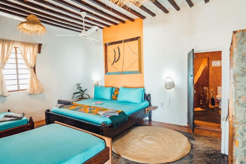 Traditional Quadruple Room, Garden View, Beachside