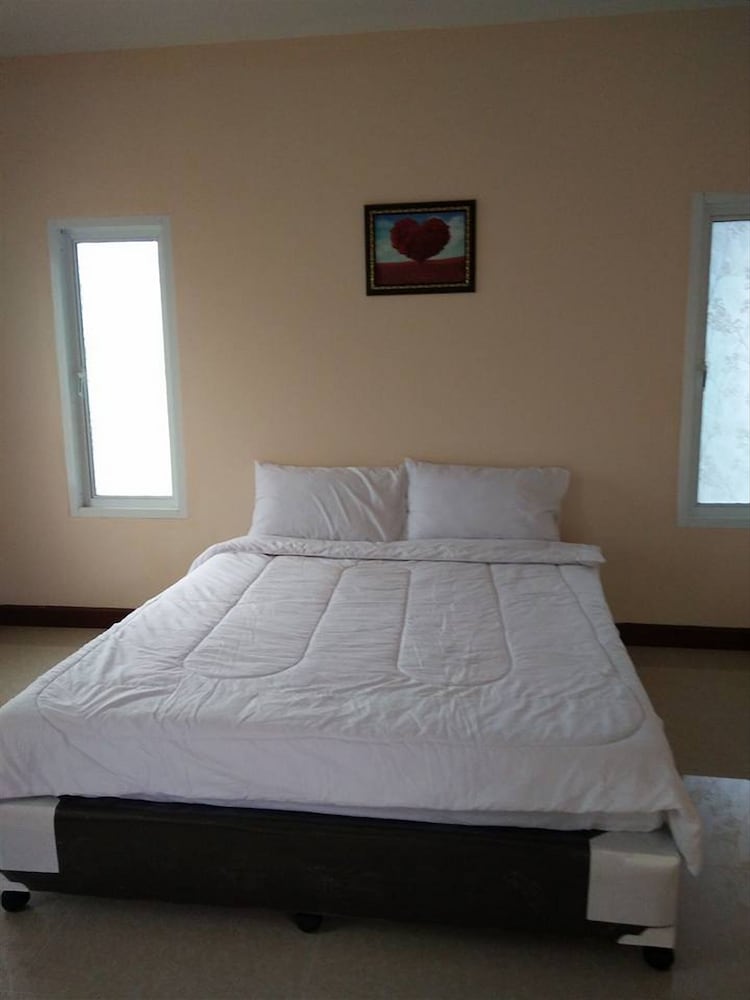 Bungalow photo 2