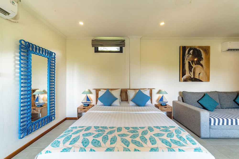 Deluxe Double Room - Photo 16