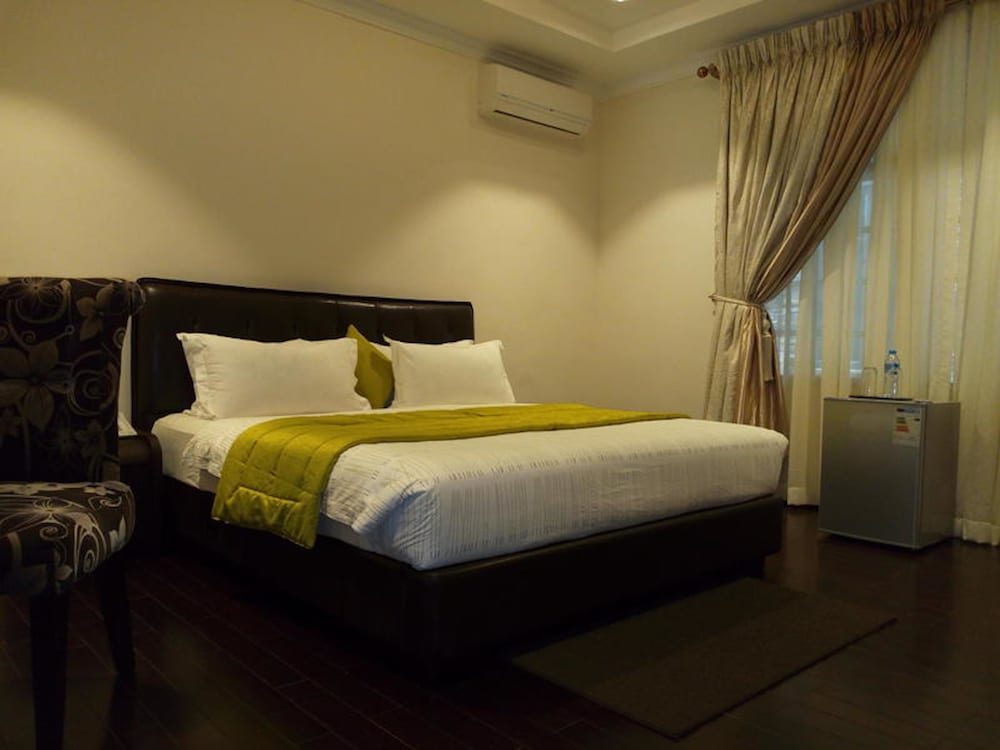 Presidential Suite, 1 Queen Bed, Non Smoking photo 1