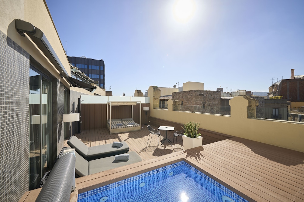 Deluxe Double Room Single Use, Private Pool (Terrace)