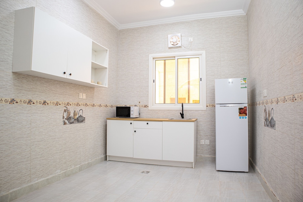 Family Apartment, 3 Bedrooms photo 2
