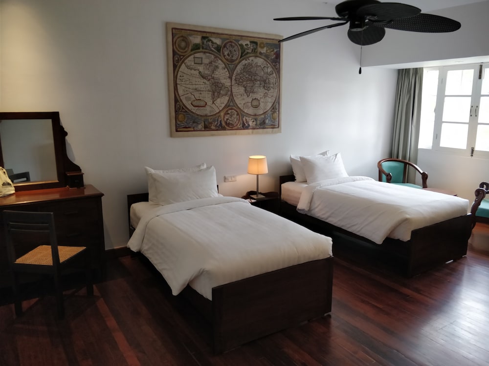 Deluxe Double or Twin Room, Garden View photo 2