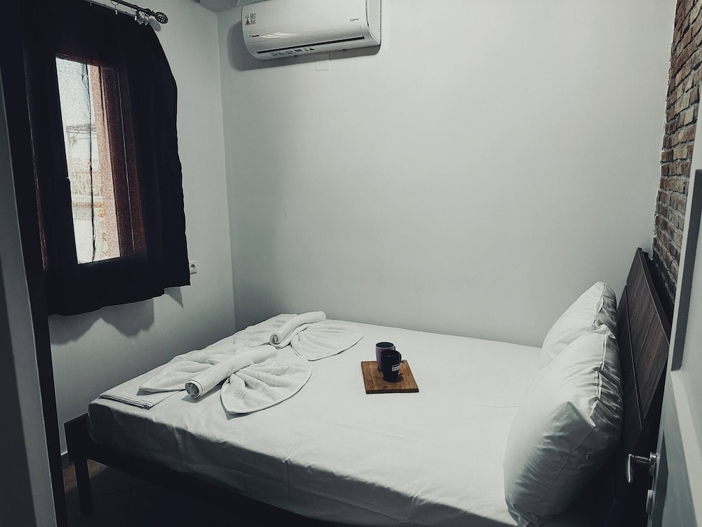 Apartment, 2 Bedrooms, City View