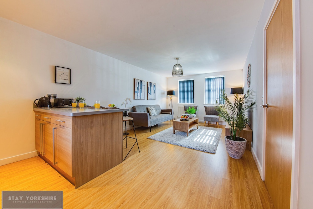 Apartment, 2 Bedrooms, Non Smoking, Kitchen photo 1