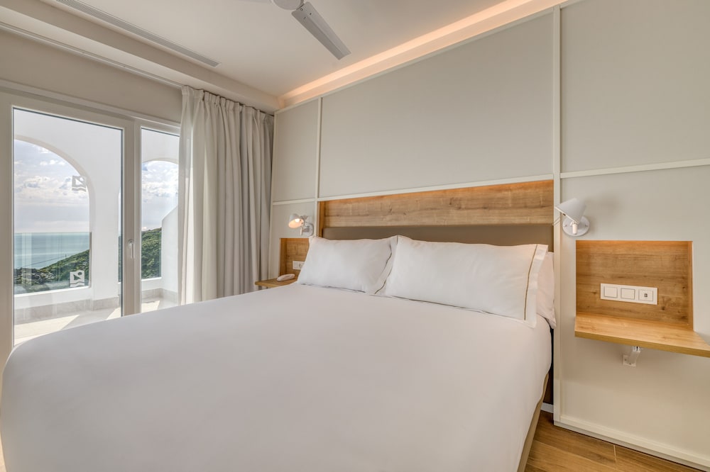 Double Room, Terrace, Sea View (with living room)