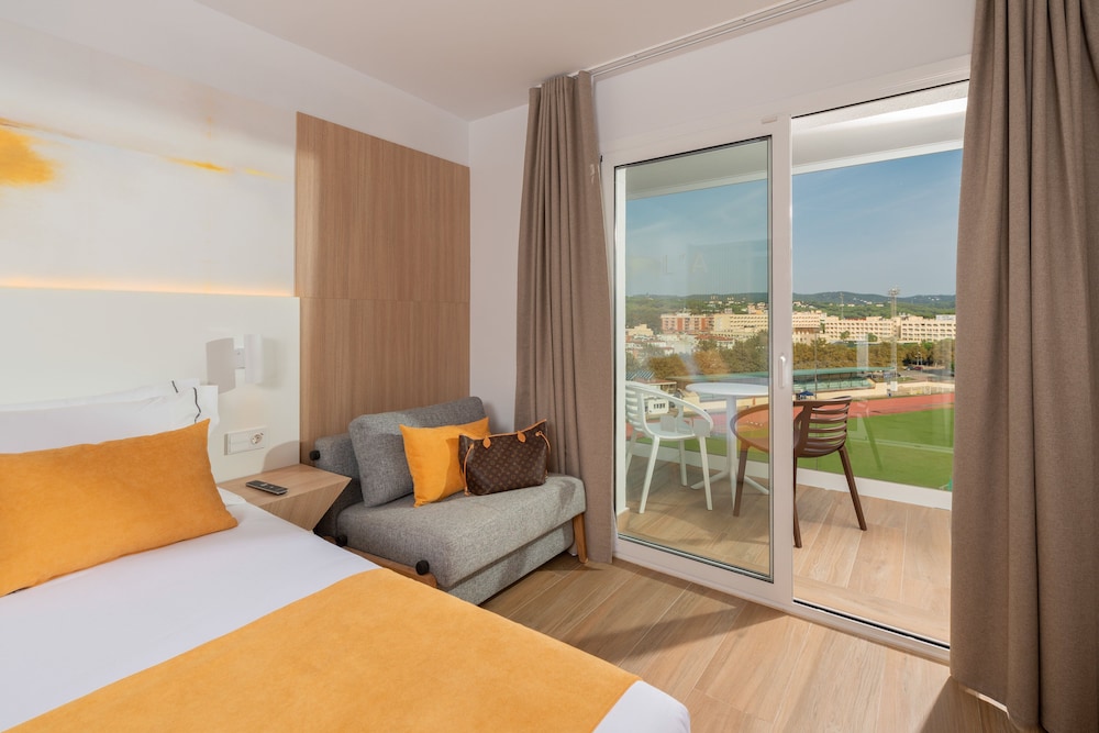Standard Single Room (1 adult) - Photo 7
