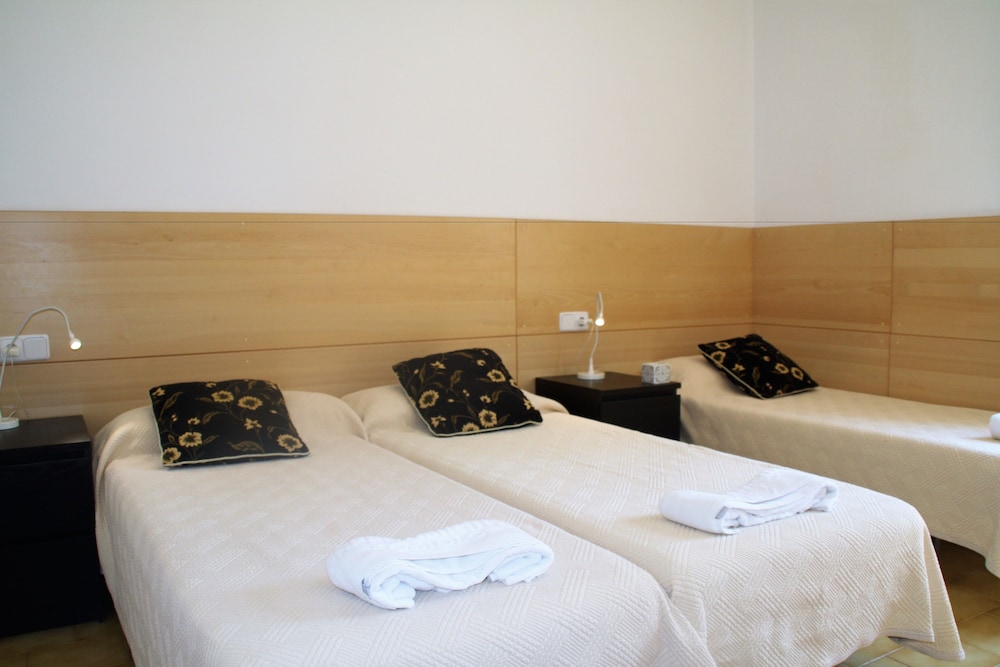 House, 2 Bedrooms, Ground Floor (Margarita A)
