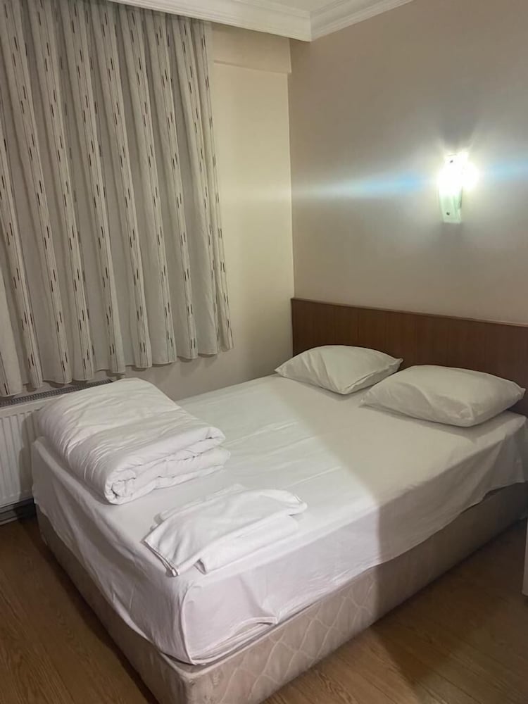 Standard Double Room photo 3