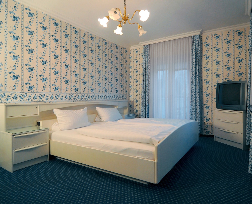 Comfort Double Room, Private Bathroom (Balcony) - Photo 1