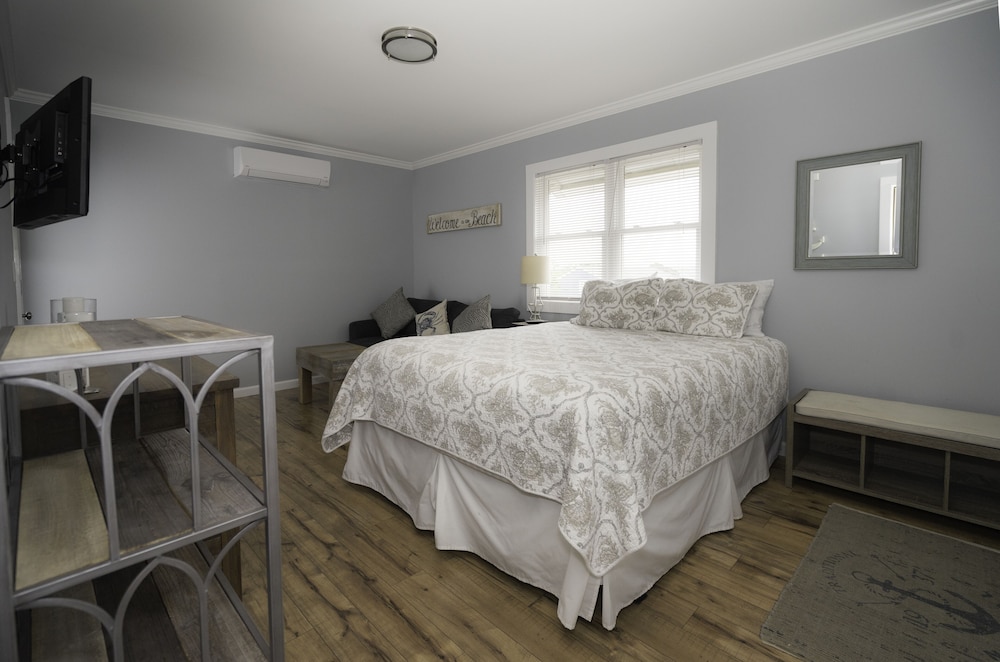 Standard Studio, 1 Queen Bed